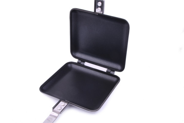 NGT Toastie Maker XL