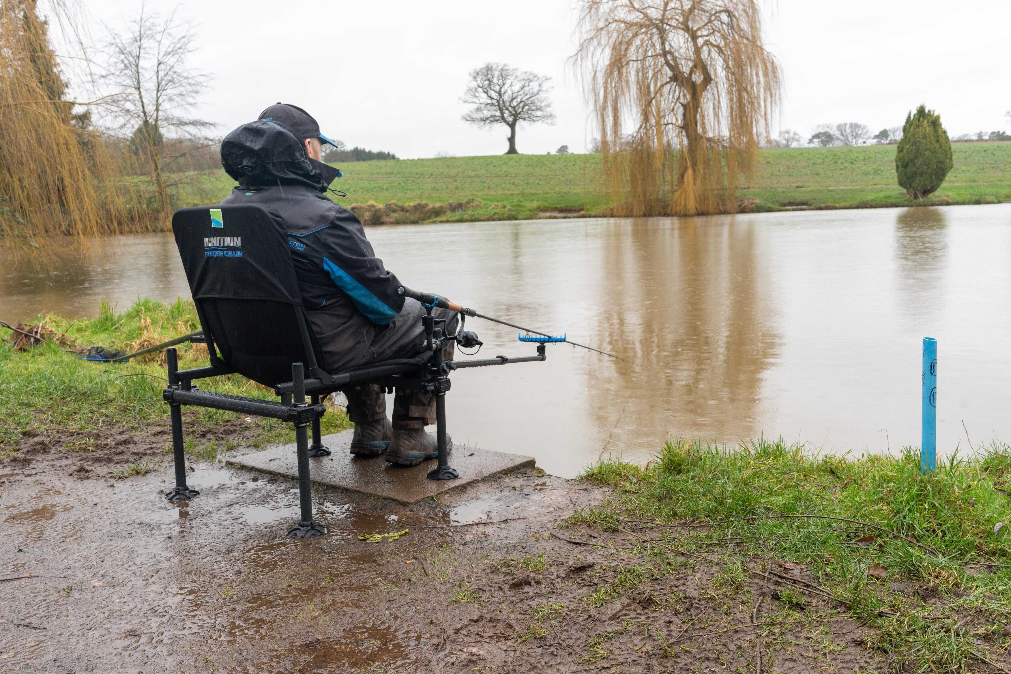 Preston Ignition Feeder Chair Combo