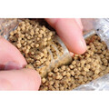 Guru Pellet Feeder