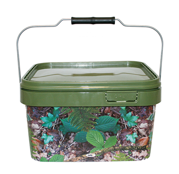 Ultimate Carp Tacklebox, boordevol karpermateriaal van bekende topmerken! - NGT Camo Square Bucket