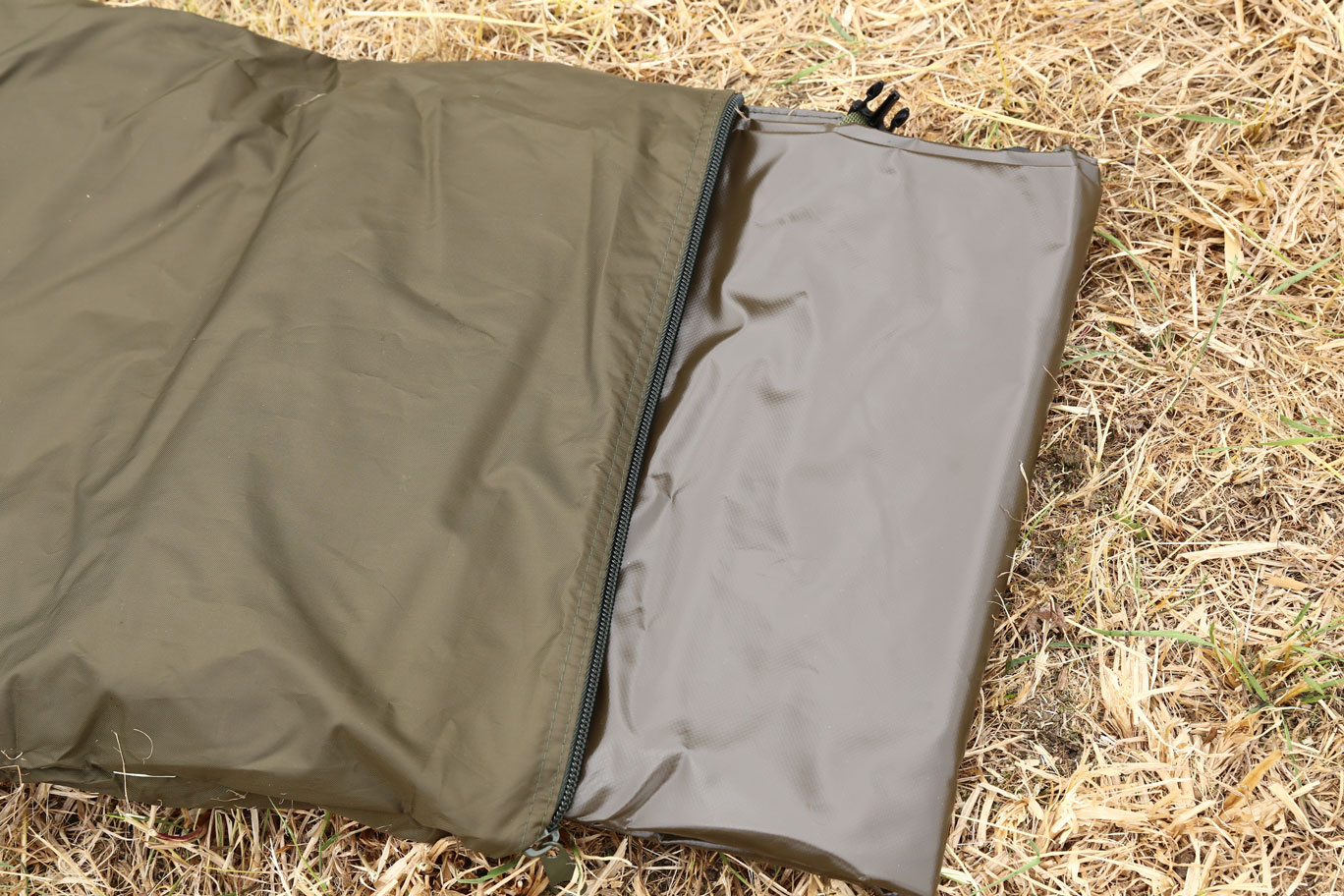 Fox R Series 1 Man XL Camo Bivvy