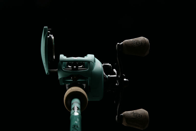 13 Fishing Modus TX2 LH Baitcasting Zeevis Reel