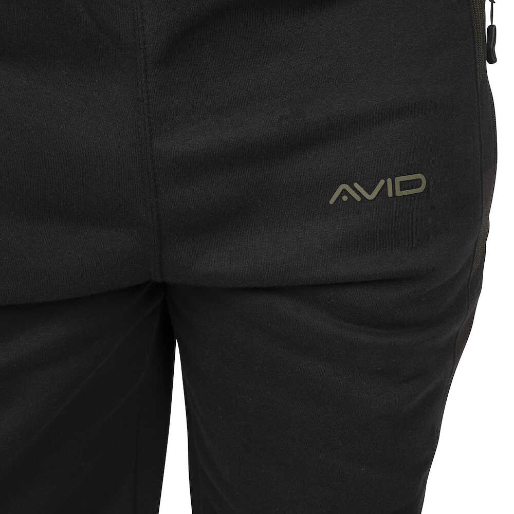 Avid Carp Distortion Black Jogger