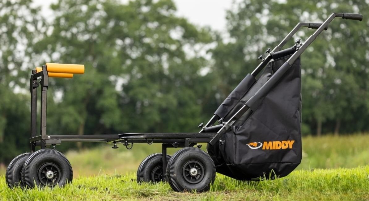 Middy Four Wheel Barrow Including Two Bags