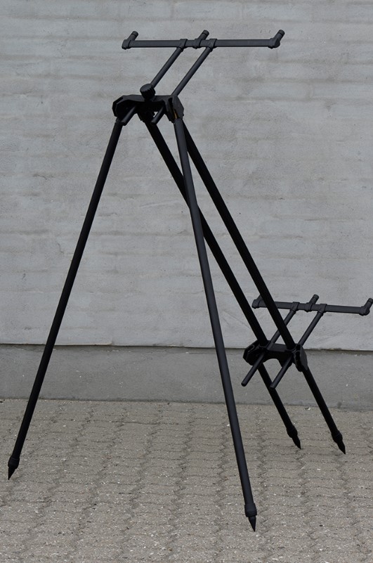 Prologic Tri-Sky Rod Pod 4 Rod